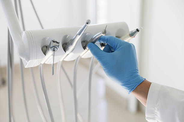 Professional Emergency Dentist technician working in Palestine, TX